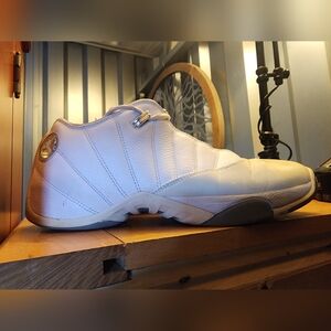 NIKE AIR JORDAN RETRO XII.V MENS sz 13